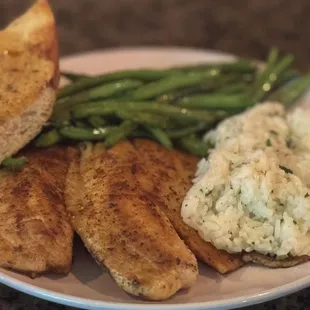 Lunch specials chicken sandwich under $9 served M-F 11am-2pm.