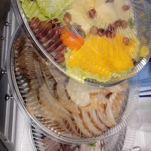 Cheese, bread, and meat tray