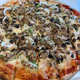 Yum.  Special with black olives instead of shrimp.