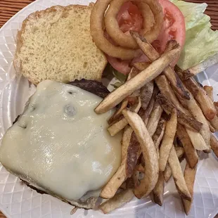 Cheeseburger deluxe