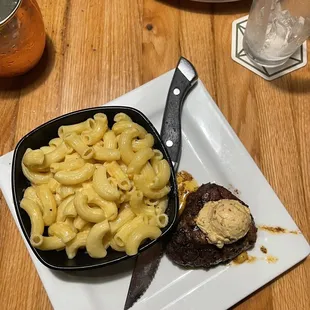 6oz Filet with a side of  Mac And Cheese