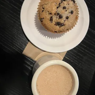Chocolate chip muffin and chai latte