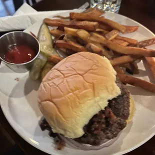 Burger + bacon jam (not worth $18 + $2)