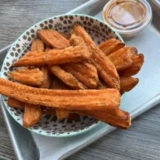 Sriracha Dusted Sweet Potato Fries