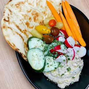 White Bean Hummus with Seasonal Veggies + Wood Fired Naan
