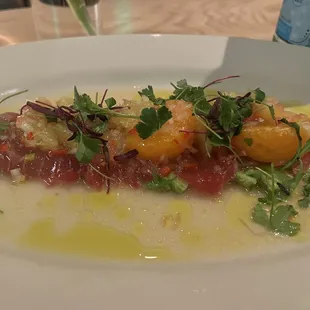 Crudo. Exceptional