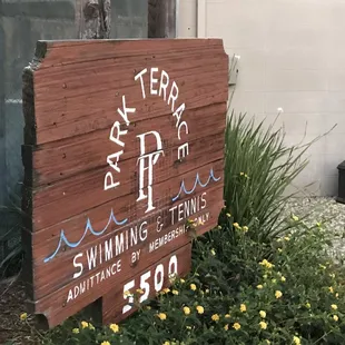 Front sign at the Park Terrace Swimming &amp; Tennis Club in San Francisco,