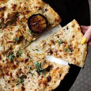 food, pizza