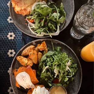 Smoked salmon eggs Benny. Classic croissant. Lovely atmosphere. Great service. Delicious food!