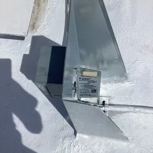 HVAC project at the roof