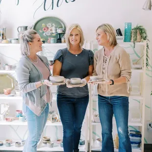 Parker Colorado&apos;s Pottery Studio with hands on wheel classes for all ages