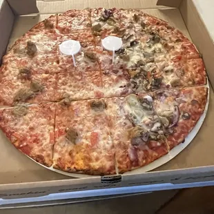 Sausage, mushroom, add tomato and onion to half. Yikes.