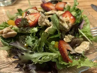 Majerle's Black River Grill