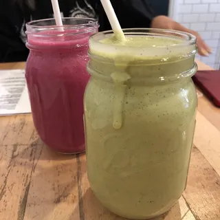 16 oz. Pitaya Smoothie