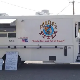 Parker&apos;s pizza truck