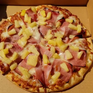 Hawaiian pizza
