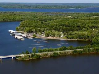 Birdsong Resort Marina & RV Campground