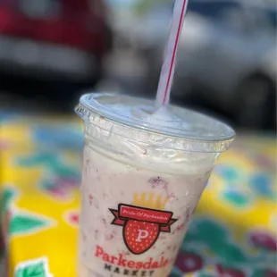 Strawberry shake