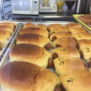 Sausage rolls (regular &amp; jalapeño)