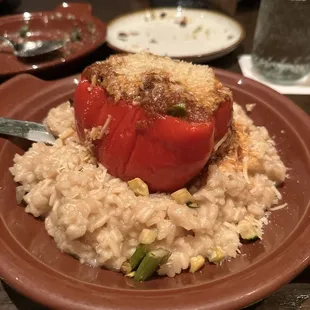 Stuffed pepper (vegetarian)