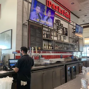 Quick stop before departing