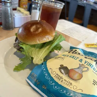 Parkside cheeseburger