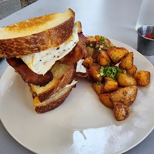 Breakfast Sandwich