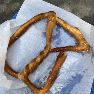 Fresh pretzel (minus the bite I couldn't wait to have!)