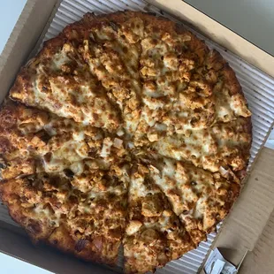 Karahi Chicken Pizza