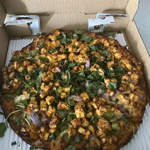 Shahi Paneer Pizza