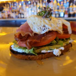 Vickery's Toast
Sourdough, goat cheese, avocado spread, prosciutto, bacon, egg, tomato, honey, chili flakes, arugula