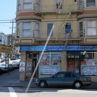 a car parked in front of a building