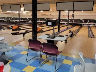 Pinland Bowling Lanes