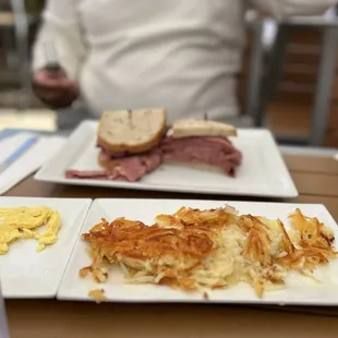 Parkway Deli & Restaurant