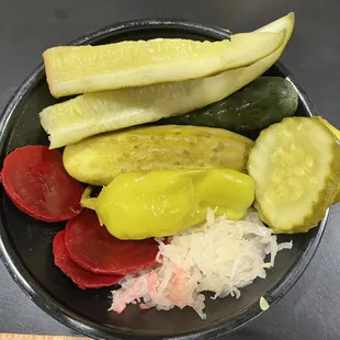 Pickle bar