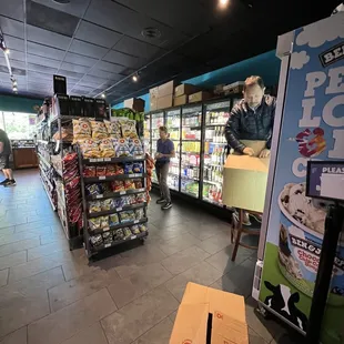 You can grab beer, wine and food!