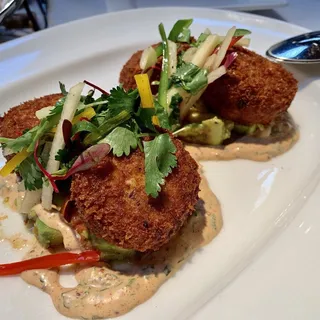 Pan Seared Crab Cakes