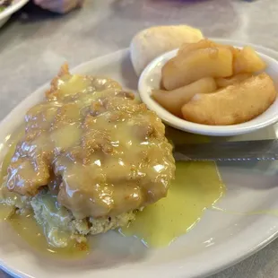 Chicken and stuffing. Apples