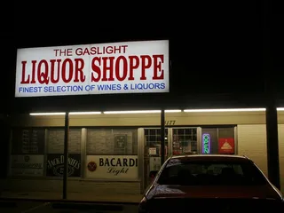 Gaslight Wine And Spirits 