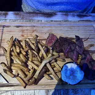 Steak Frites w Housemade 3-Day Fries