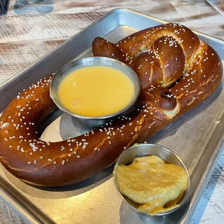 Parlay Pretzel