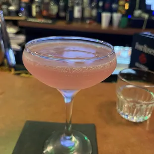 Meghan&apos;s Cosmo - so pretty &amp; effective.  I wish I didn&apos;t need to use my brain tomorrow LOL.