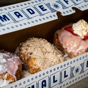 dough desserts, donuts, food