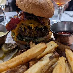 Parlor House Burger