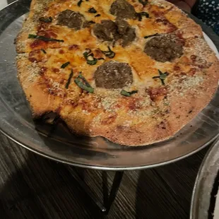 Meatball Pizza