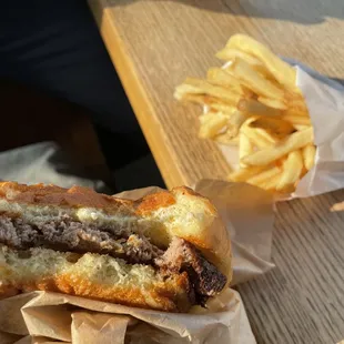 Single Burger &amp; Fries (Bauhaus Pop-Up)
