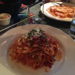 Linguine Pomodoro e Basilico