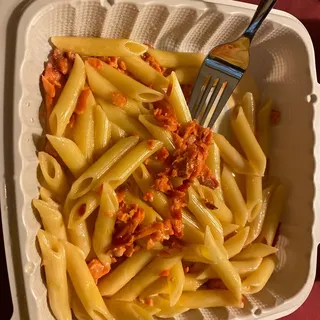 Penne al Salmone