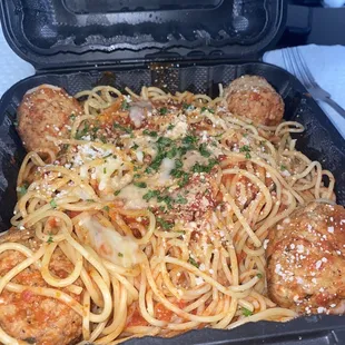 Spaghetti with Meatballs