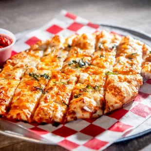 Knickerbocker Cheesy Bread